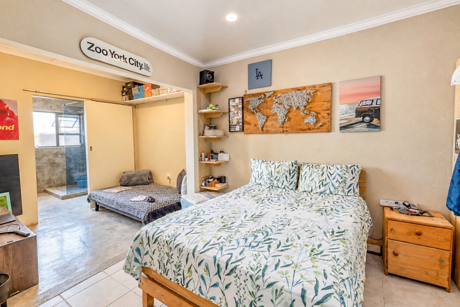 3 Bedroom Property for Sale in Sunnyridge Eastern Cape